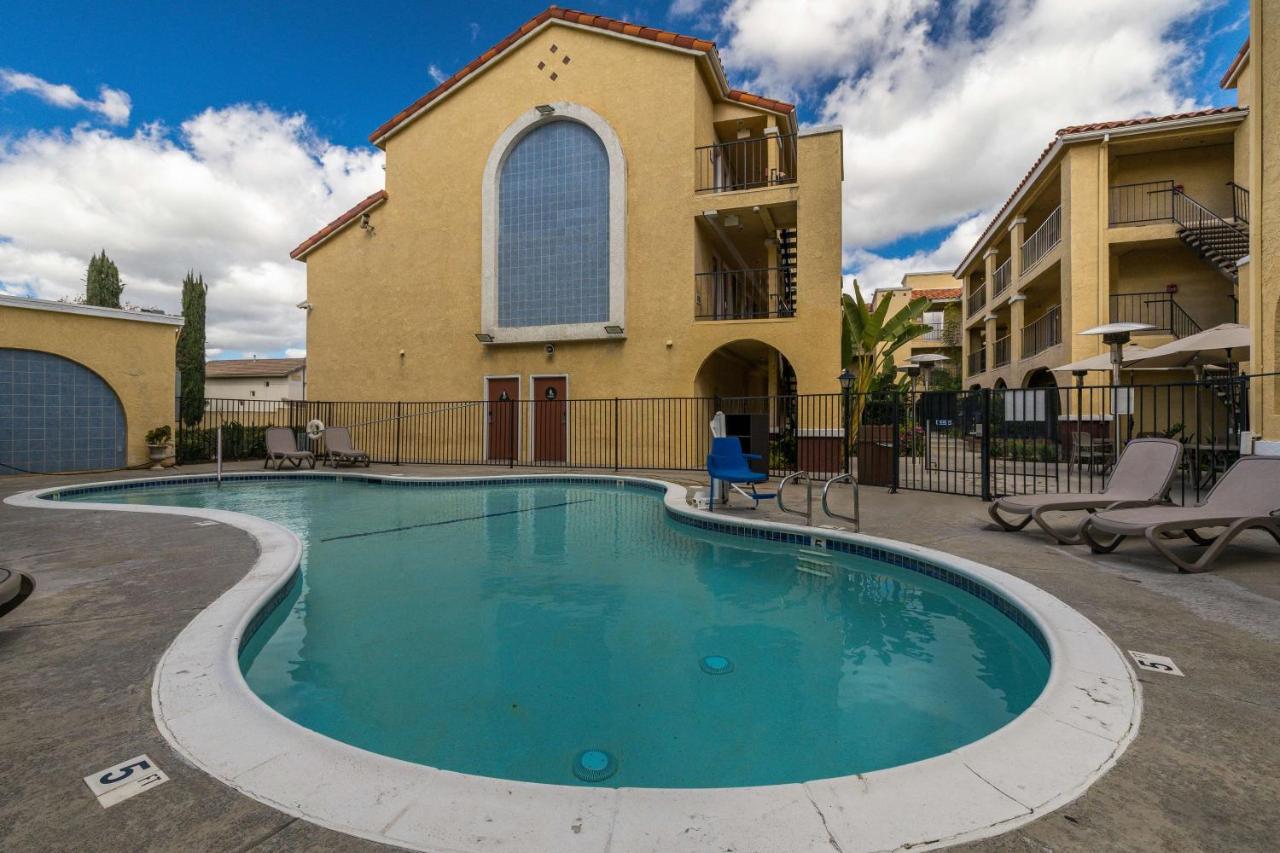 Best Western Moreno Hotel & Suites Moreno Valley Eksteriør billede