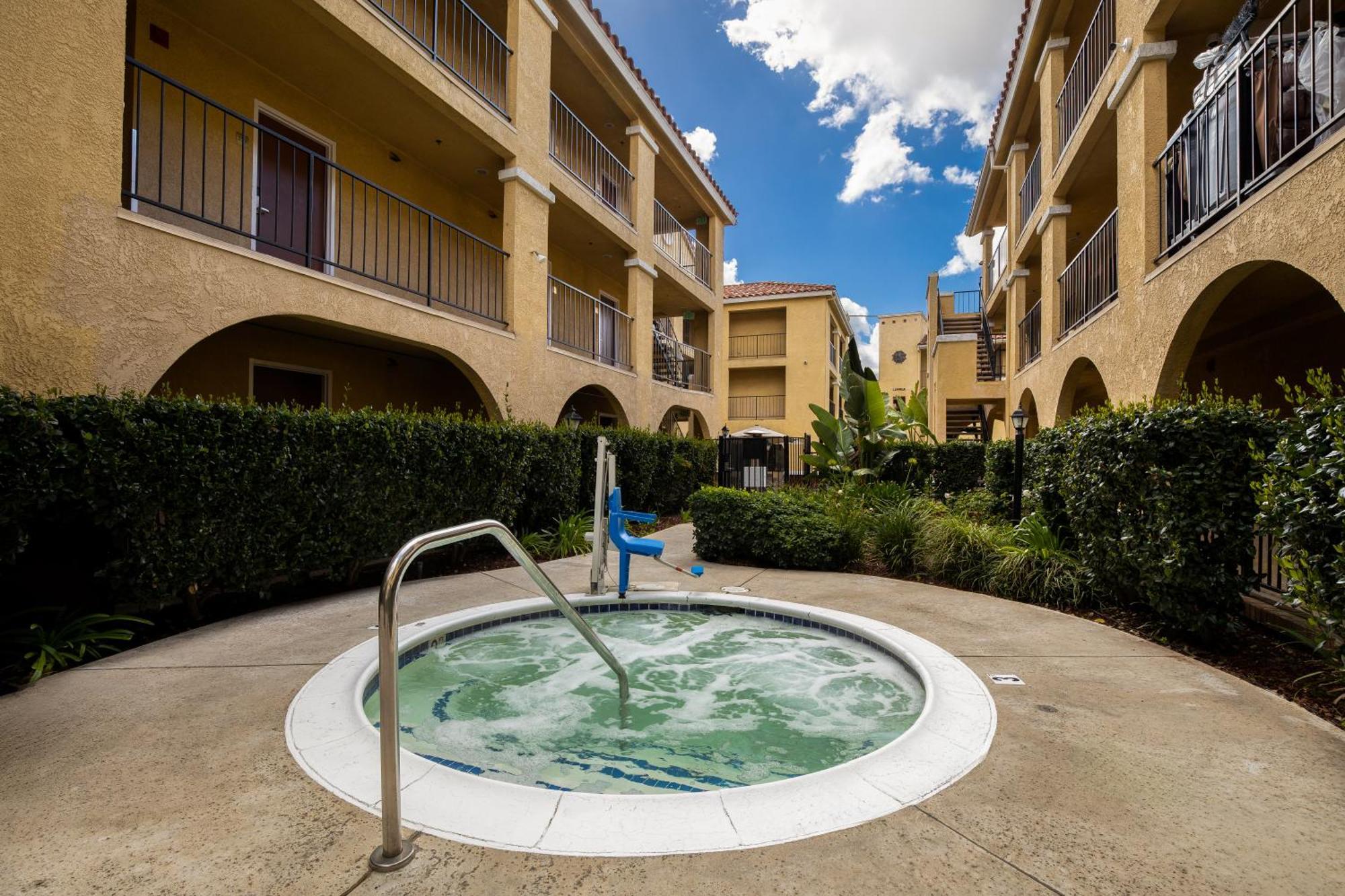 Best Western Moreno Hotel & Suites Moreno Valley Eksteriør billede