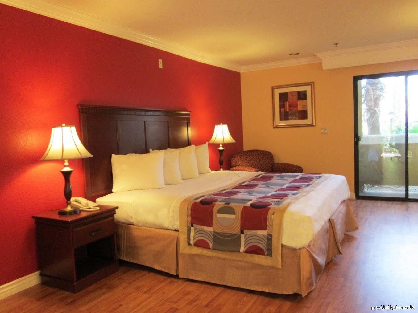 Best Western Moreno Hotel & Suites Moreno Valley Værelse billede